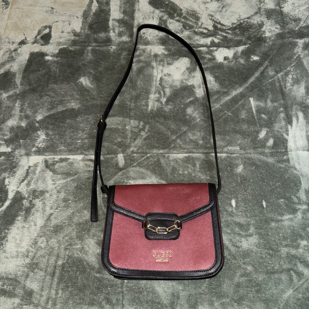 Guess Los Angeles Kaito Flap Crossbody Purse Women Wine Black Adjustable Strap
